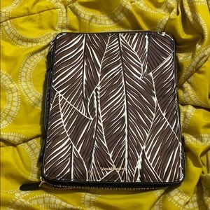 Vera Bradley tablet organizer
